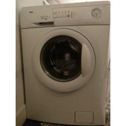 Zanussi wasmachine zo goed als nieuw