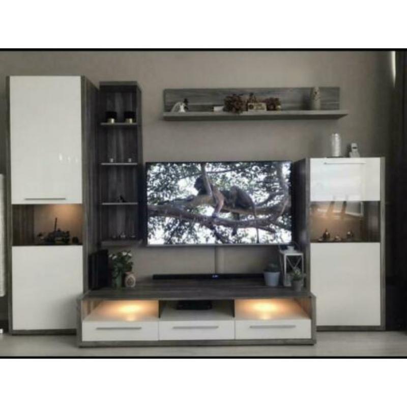 Tv meubel / Wandmeubel / Tv kast