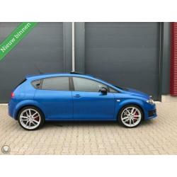 Seat Leon 2.0 TFSI Cupra R 265PK Xenon/Dak/Navi/19 inch