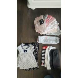 Groot pakket meisjes kleding maat 50-56