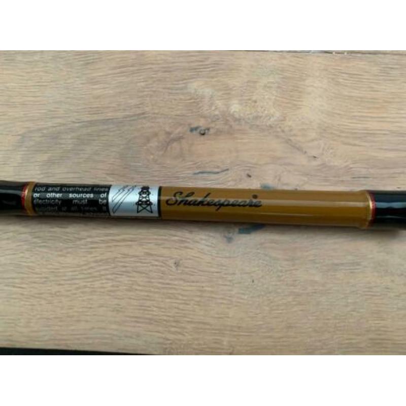 Nieuwe Shakespeare Ugly Stick, 1.95 meter en 50 lbs