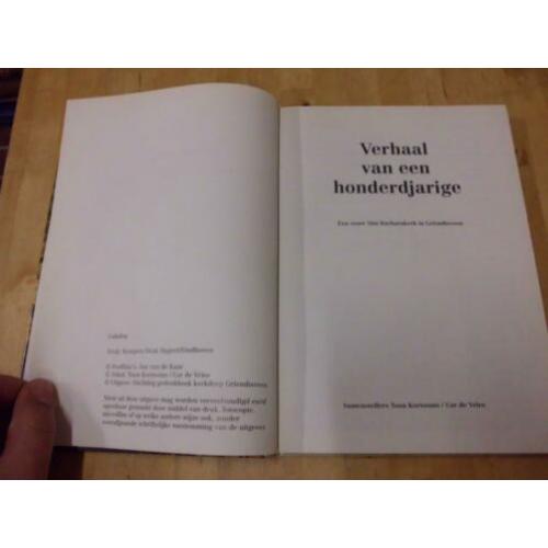 verhaal van een honderdjarige, Toon Kortooms, C de Vries