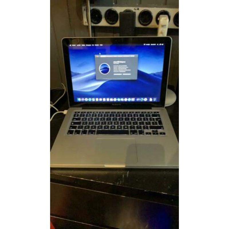 MacBook Pro 13 inch 2009