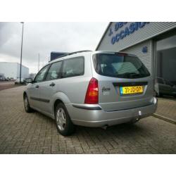Ford Focus Wagon 1.6-16V Cool Edition (bj 2002)