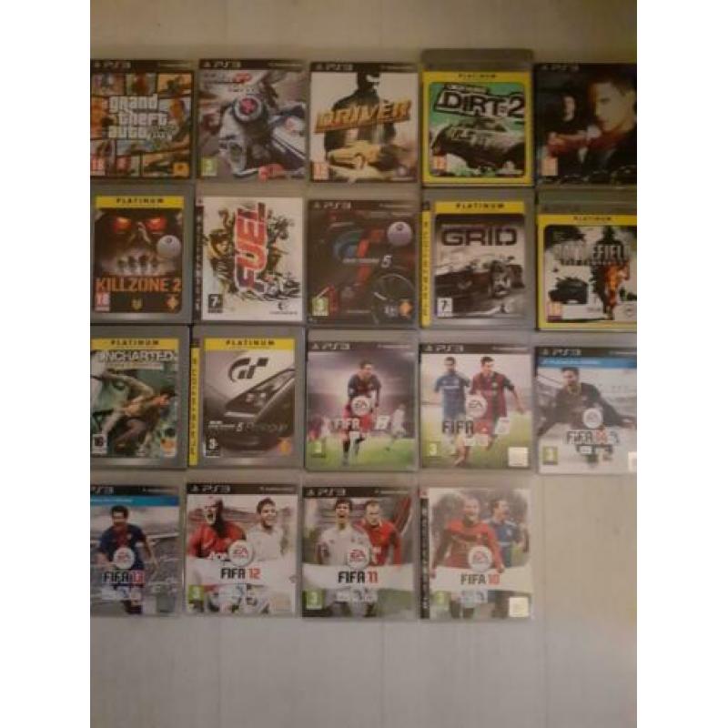 Playstation 3 Slim 320 GB In Zeer Goede Staat! Met 19 Games