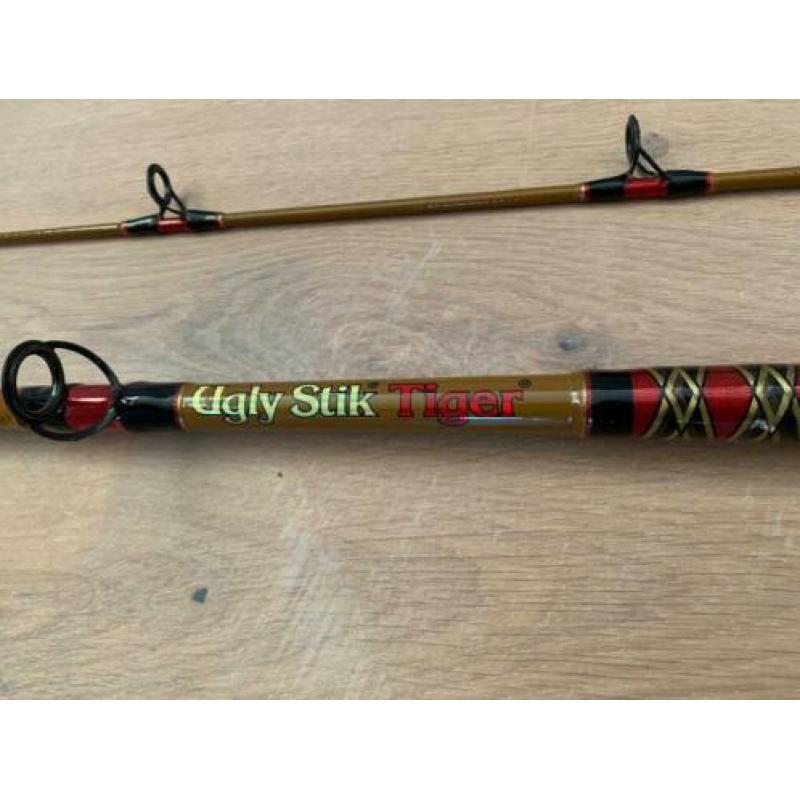 Nieuwe Shakespeare Ugly Stick, 1.95 meter en 50 lbs