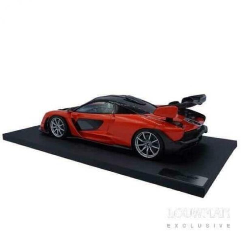 McLaren Senna Mira Orange Schaalmodel (1:18)