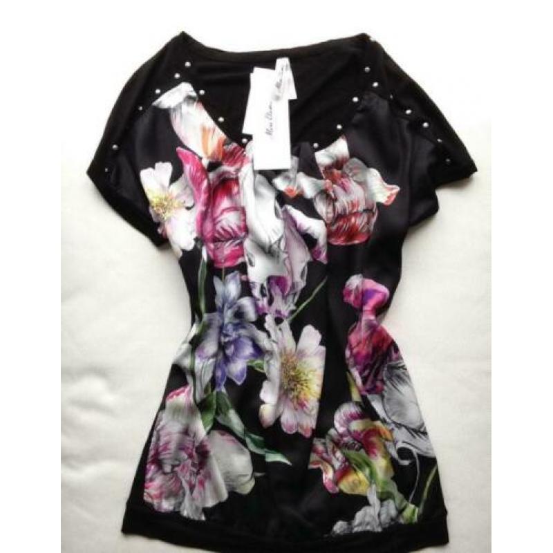 Miss Etam nieuwe bloemen top met kaartje vast!