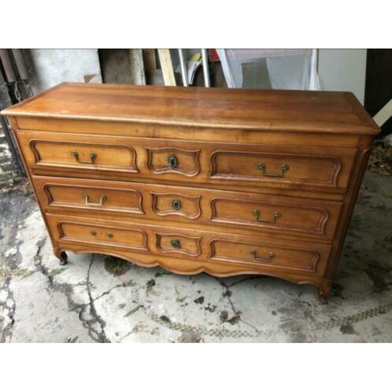 Franse kersenhouten buffet