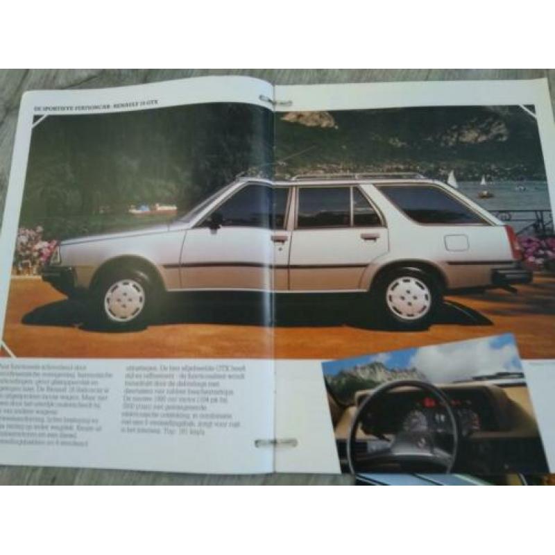 Renault 18 folder set ( 4 stuks )