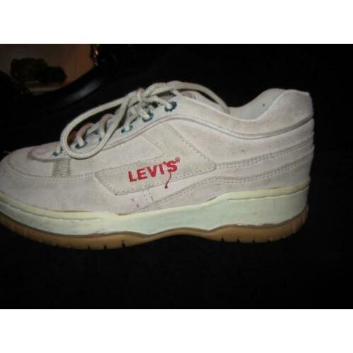 H6) LEVI'S suede schoen beige maat 40/41 bijna niet opgelope