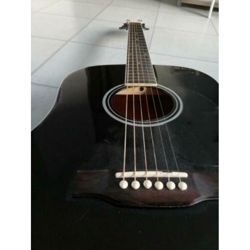 Morgan w-104bk akoestische gitaar stealstring