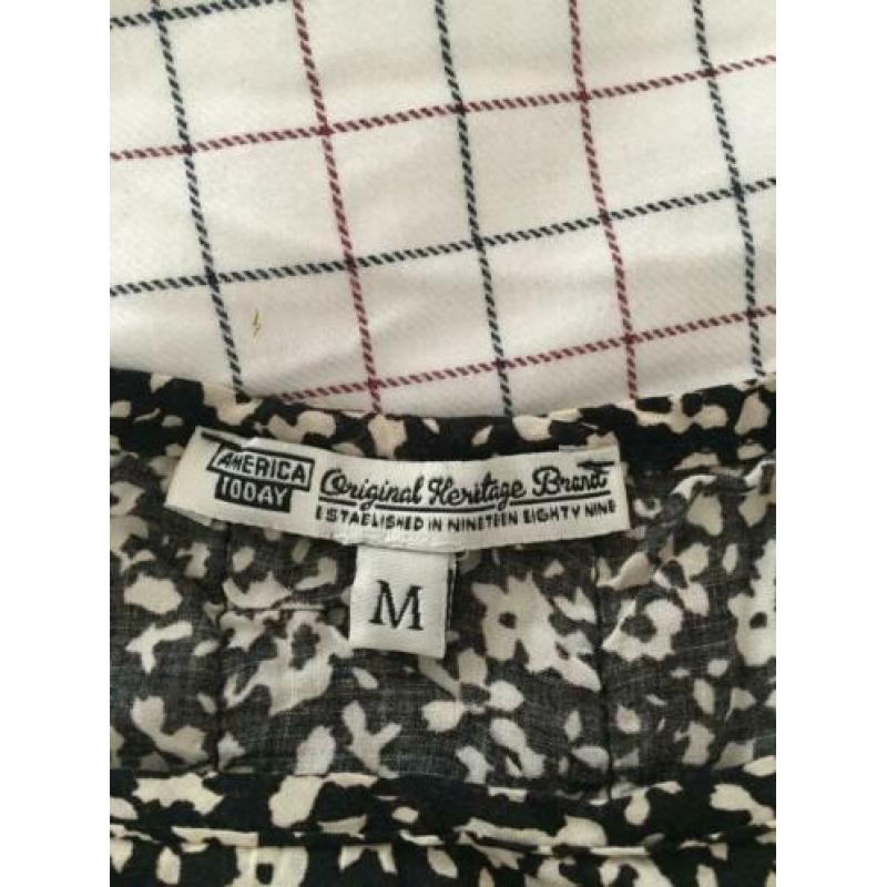 America Today blouse top korte mouw zwart met witte print M