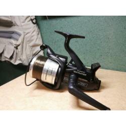 1x Shimano 4500b