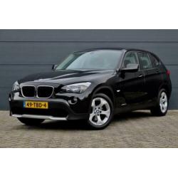 BMW X1 xDrive20i Business (NAVIGATIE, CLIMA, PDC, LM VELGEN,