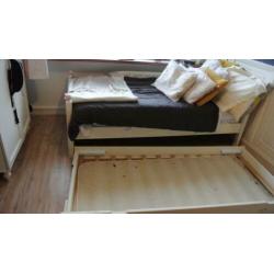 1 persoonsbed met onderbed