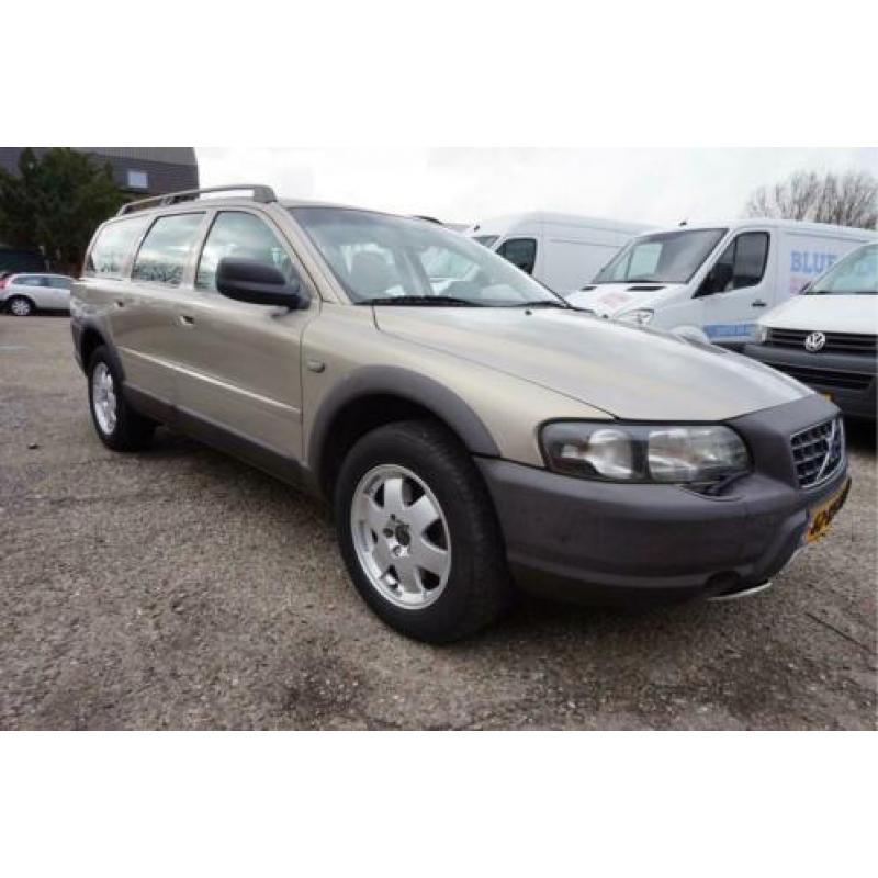 XC70 Cross Country 2.4 T Geartronic Ocean Race AUTOMAAT, LED