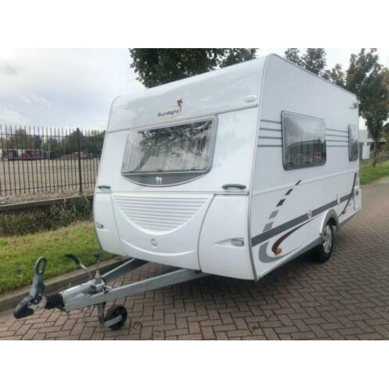 Dethleffs Sunlight 390 Hk VOORTENT NIEUWSTAAT