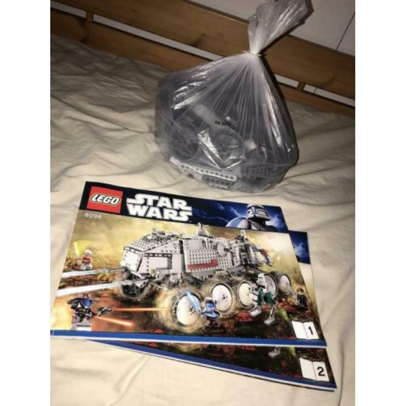 100% COMPLEET: LEGO Star Wars Clone Turbo Tank 8098