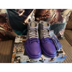 Sheila Rashid x Air Jordan 1 mid Unite maat 36.5