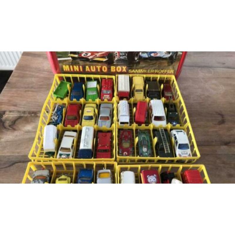 Majorette 48 modellen in koffer, 37,5 euro incl verzenden