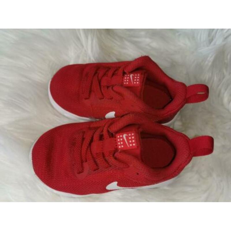 Nike, Adidas, Maat 21 22 23 en 23.5 schoenen sneakers