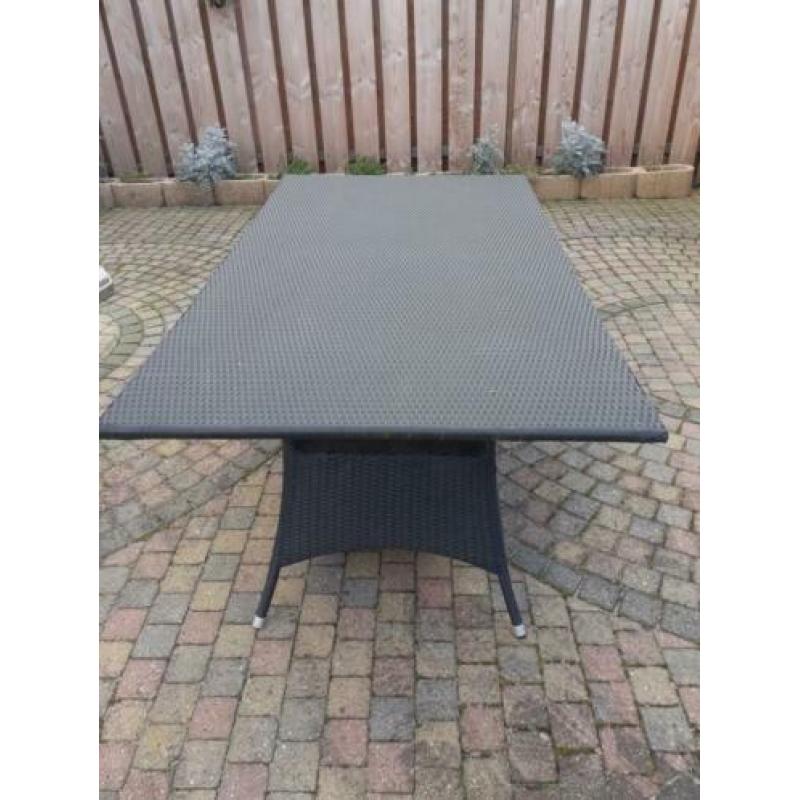mooie zwarte tuinmeubelset, tafel en 4 stoelen