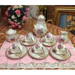 Oud mokka /thee servies compleet /set dresden porselein