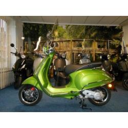 vespa sprint snor scooter 349km!! i-get injectie 2019