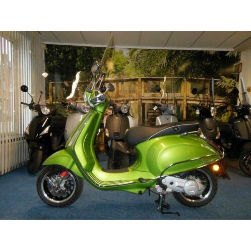 vespa sprint snor scooter 349km!! i-get injectie 2019