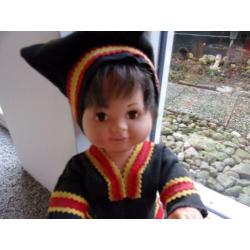 Vintage pop jaren 70 jongen 34cm/eskimo kleding+pop