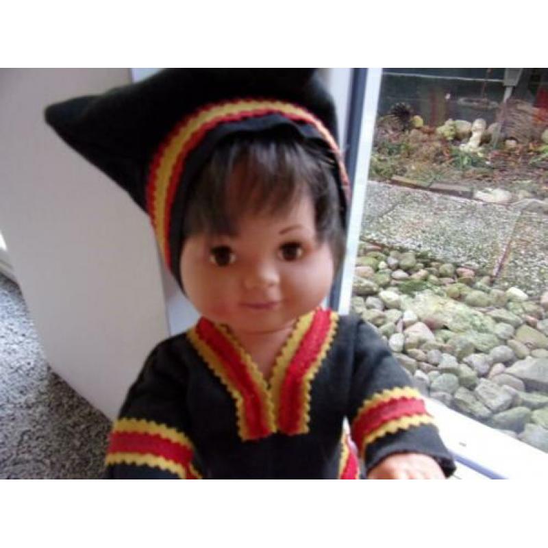 Vintage pop jaren 70 jongen 34cm/eskimo kleding+pop