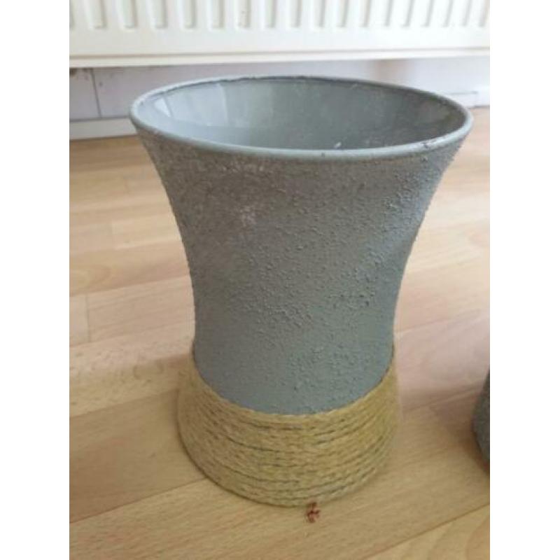 Woonaccessoires/decoratie/vaas/bloempot etc etc