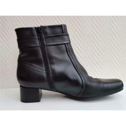 Clarks, z.g.a.n., UK 6,5 - EU 40, zwart. Gratis verzenden!