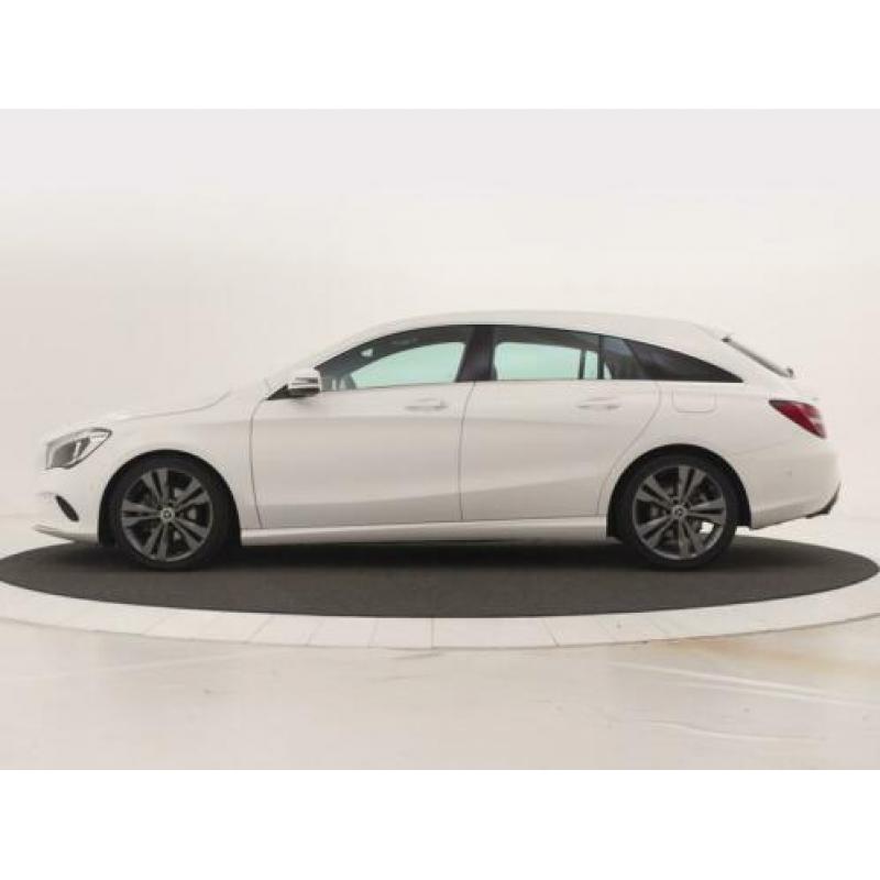 Mercedes-Benz CLA-Klasse Shooting Brake 200 d Urban Automaat