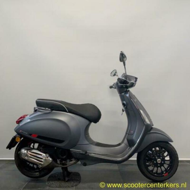 Vespa Sprint S 25KM Snor uitvoering 2018