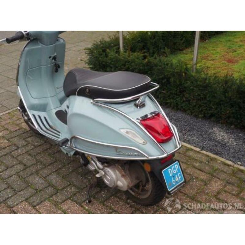 Vespa Primavera 4t SNOR (bj 2016)