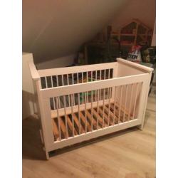 Babybedje 60x120 (Verrijdbaar)