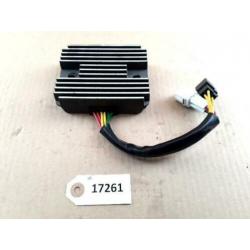 C800 2001 - 2010 Suzuki Spanningsregelaar D1-30324