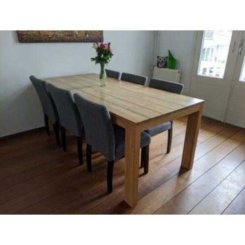 Eetkamer Tafel en 6 Stoelen / Dining Table and 6 Chairs