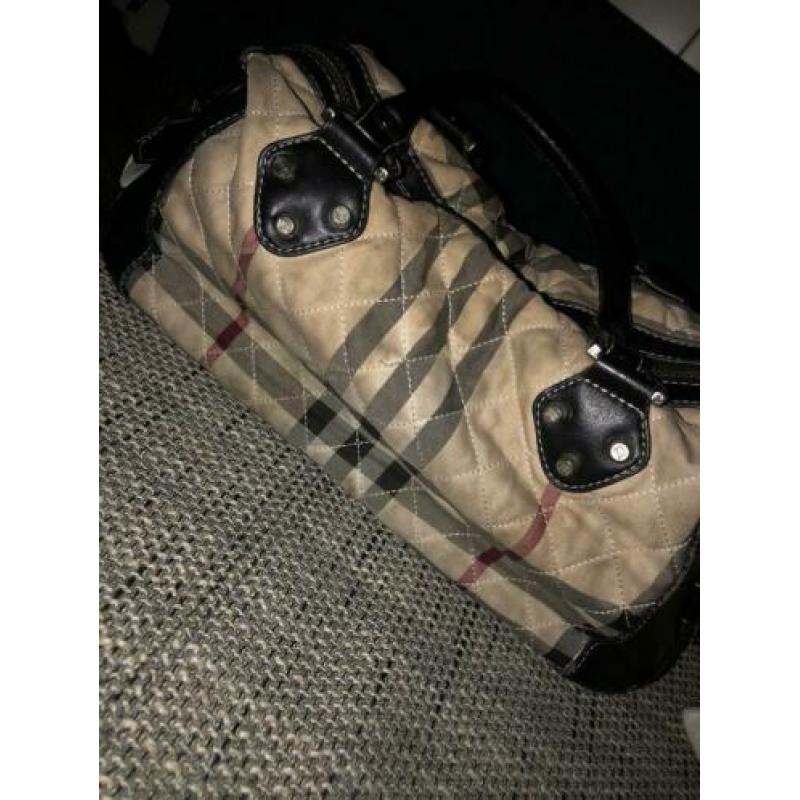 Look a like burberry tas!