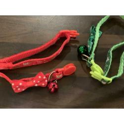 2 halsbandjes voor katten