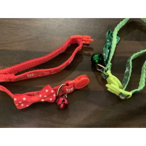2 halsbandjes voor katten