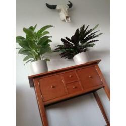 Retro vintage kastje sidetable