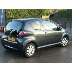 Toyota Aygo 1.0 VVT-i Aspiration *Dealer Onderhouden*
