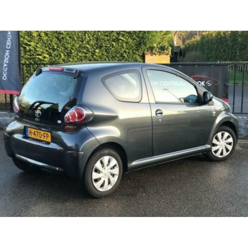 Toyota Aygo 1.0 VVT-i Aspiration *Dealer Onderhouden*