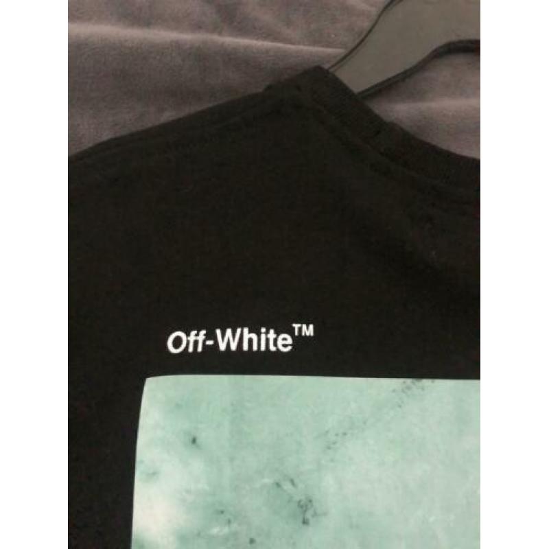 Off white t shirt maat M