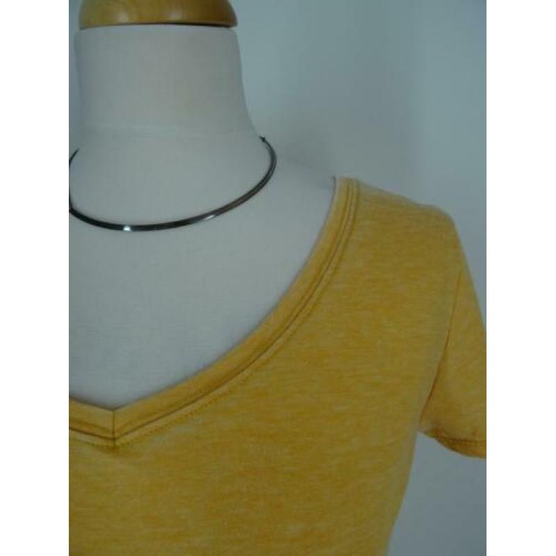 SUPERSALE !! ONLY maat XS, basic shirt.