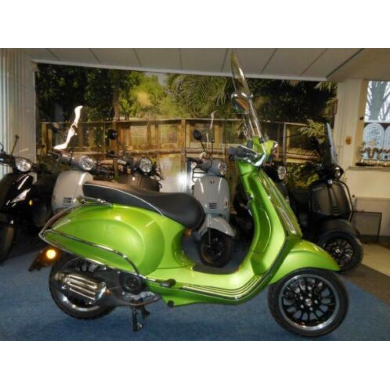 vespa sprint snor scooter 349km!! i-get injectie 2019
