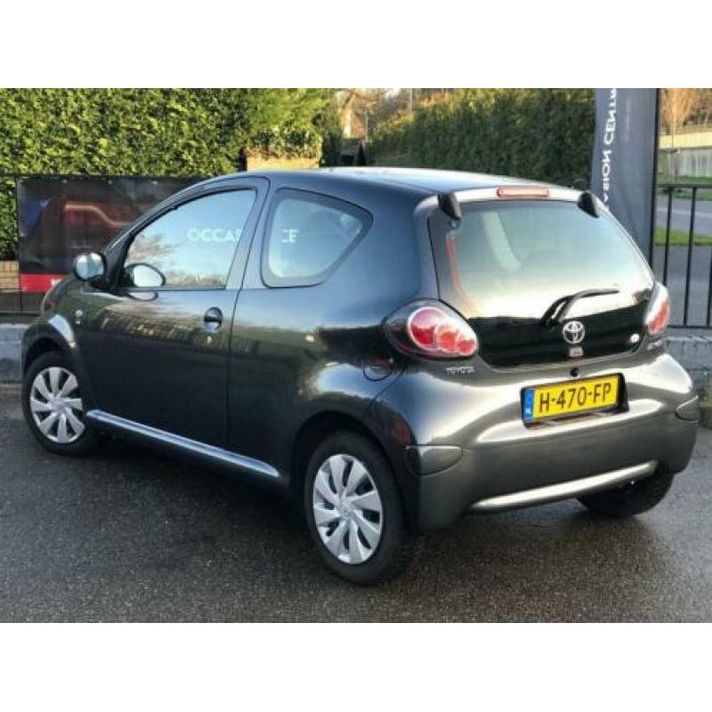Toyota Aygo 1.0 VVT-i Aspiration *Dealer Onderhouden*